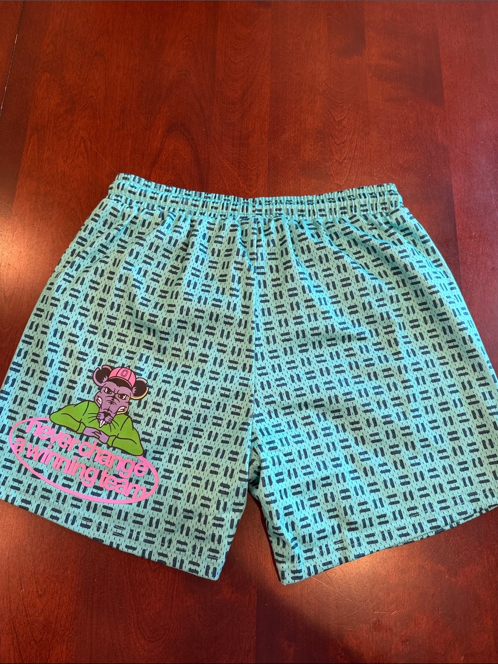 3209203 Overtime Basketball Shorts SZ S EUC